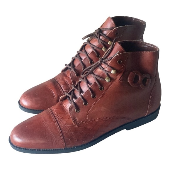 LEATHER COLLECTION Lace-Up Ankle Booties 5/8” Heel Brown Leather Women’s… - Picture 1 of 14